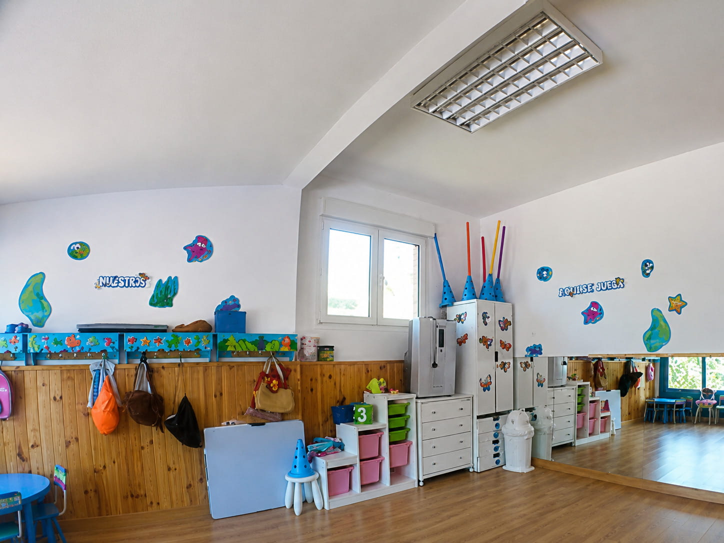 Zona de Psicomotricidad y Aulas